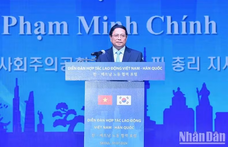Thủ tướng Phạm Minh Chính phát biểu ý kiến tại Diễn đàn Hợp tác lao động Việt Nam-Hàn Quốc.