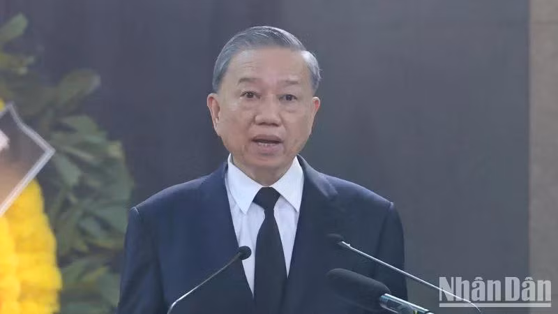 Chủ tịch nước Tô Lâm, Trưởng Ban Lễ tang đọc Lời điếu tại Lễ truy điệu Tổng Bí thư Nguyễn Phú Trọng. (Ảnh: ĐĂNG KHOA)