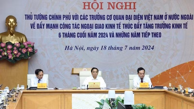 Thủ tướng Phạm Minh Chính chủ trì hội nghị. (Ảnh: TRẦN HẢI)