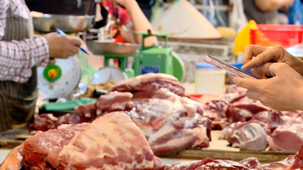 Thịt lợn có tăng giá, tuy nhiên chủ yếu nguyên nhân đến từ nguồn cung giảm do dịch tả lợn châu Phi.