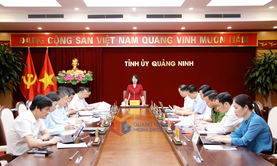 Đồng chí Trịnh Thị Minh Thanh, Phó Bí thư Thường trực Tỉnh ủy, Chủ tịch HĐND tỉnh, phát biểu kết luận.
