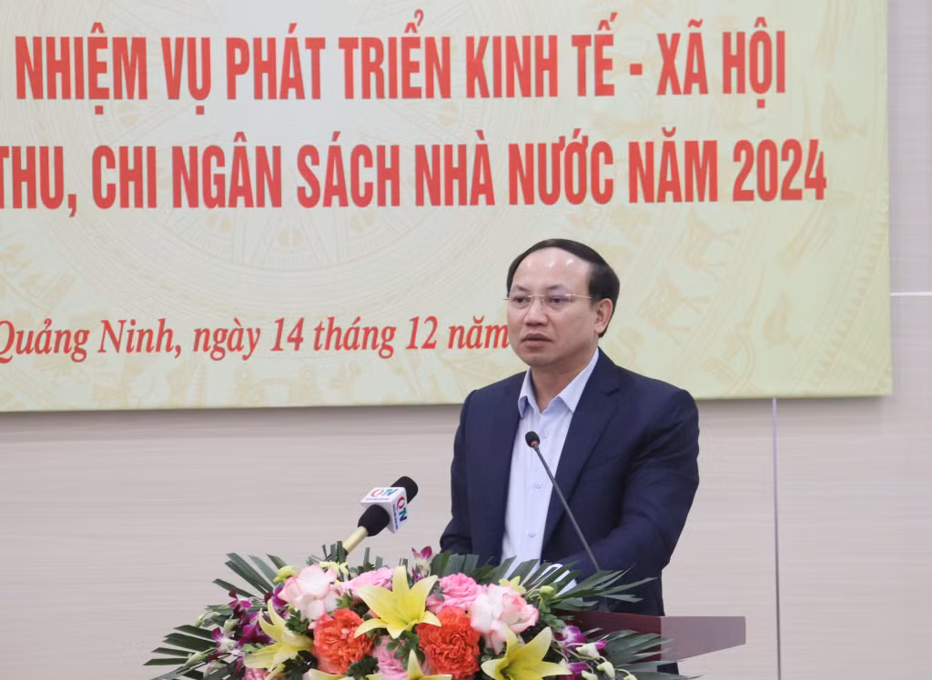 Đồng chí Nguyễn Xuân Ký, Ủy viên Trung ương Đảng, Bí thư Tỉnh ủy, Chủ tịch HĐND tỉnh, phát biểu chỉ đạo tại hội nghị.