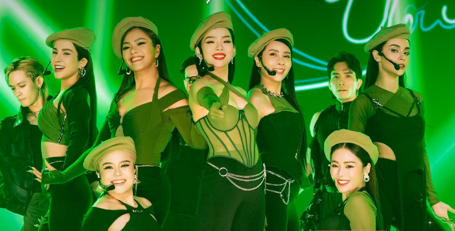 Chị đẹp đạp gió rẽ sóng bị chỉ trích quá ưu ái Lệ Quyên.