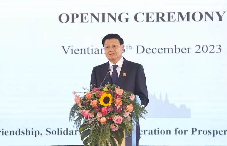 Tổng Bí thư, Chủ tịch nước Lào Thoongloun Sisoulith phát biểu. (Ảnh: quochoi.vn)