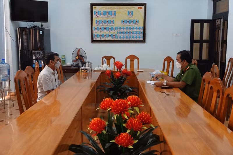 Phạm Quốc Hội tại Cơ quan điều tra.