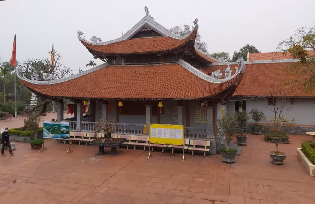 Chùa Đống Phúc.