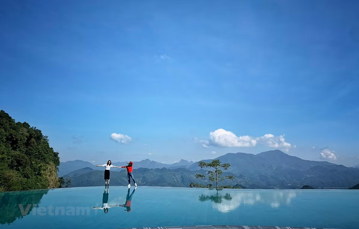 Du lịch Việt sẽ sớm bước vào giai đoạn phục hồi và khởi sắc trở lại. (Ảnh minh họa: Mai Mai/Vietnam+)