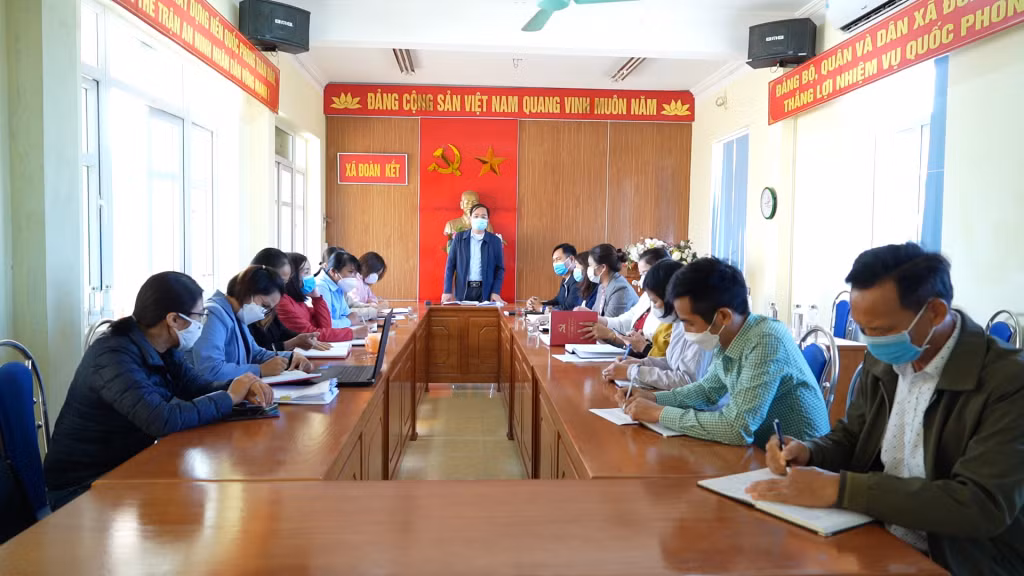 Đảng ủy xã Đoàn Kết (huyện Vân Đồn) triển khai thực hiện Nghị quyết 06-NQ/HU ngày 30/6/2021 của BCH Đảng bộ huyện về xây dựng NTM giai đoạn 2021-2025.