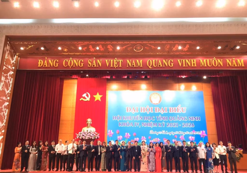 Ban Chấp hành Hội Khuyến học tỉnh Quảng Ninh khóa IV, nhiệm kỳ 2021-2026.