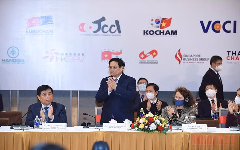 Thủ tướng Phạm Minh Chính dự Phiên cấp cao Diễn đàn Doanh nghiệp Việt Nam thường niên.