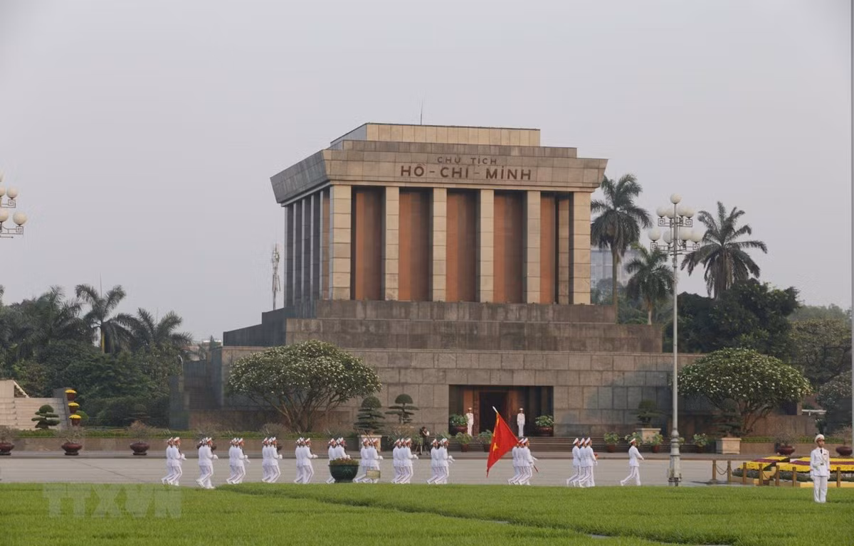 Lễ thượng cờ, chào cờ sáng 19/5/2019. (Ảnh: Anh Tuấn/TTXVN)