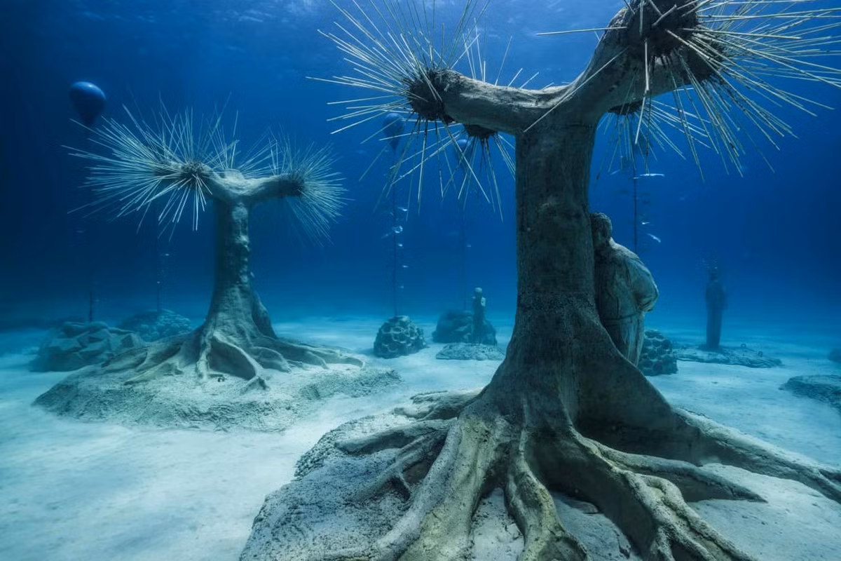 Jason deCaires Taylor thực hiện dự án này trong khuôn khổ một phong trào nghệ thuật xanh mục tiêu đem các tác phẩm tương tác với không gian xung quanh theo một cách khác biệt. Và cuối cùng đem tới kết quả là thế giới tự nhiên sẽ xâm chiếm tác phẩm của nghệ sĩ.