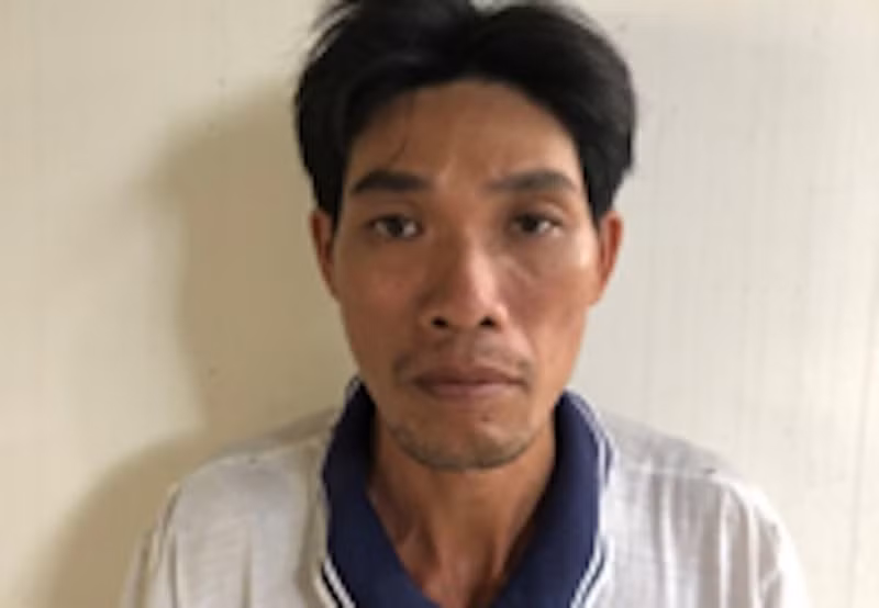 Phú tại cơ quan điều tra.