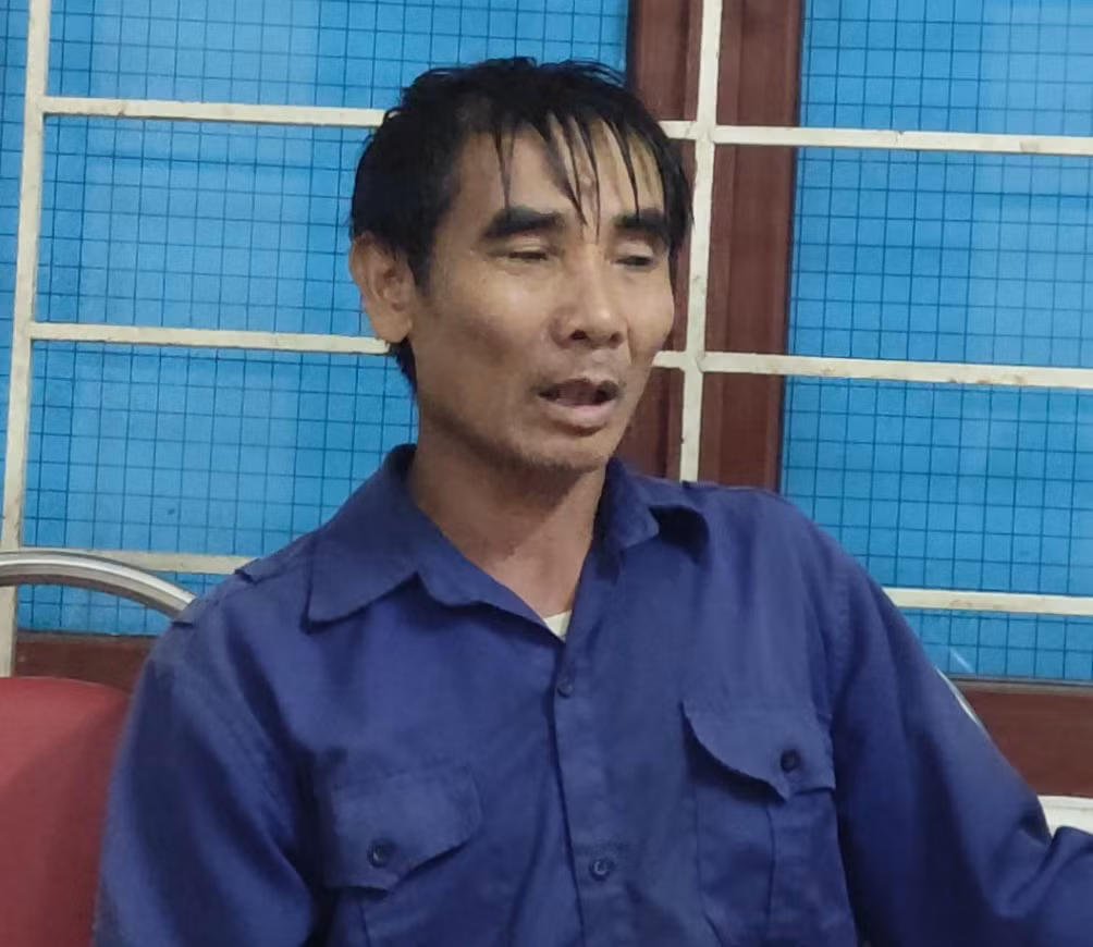 Đối tượng Nguyễn Hữu Phú tại cơ quan công an