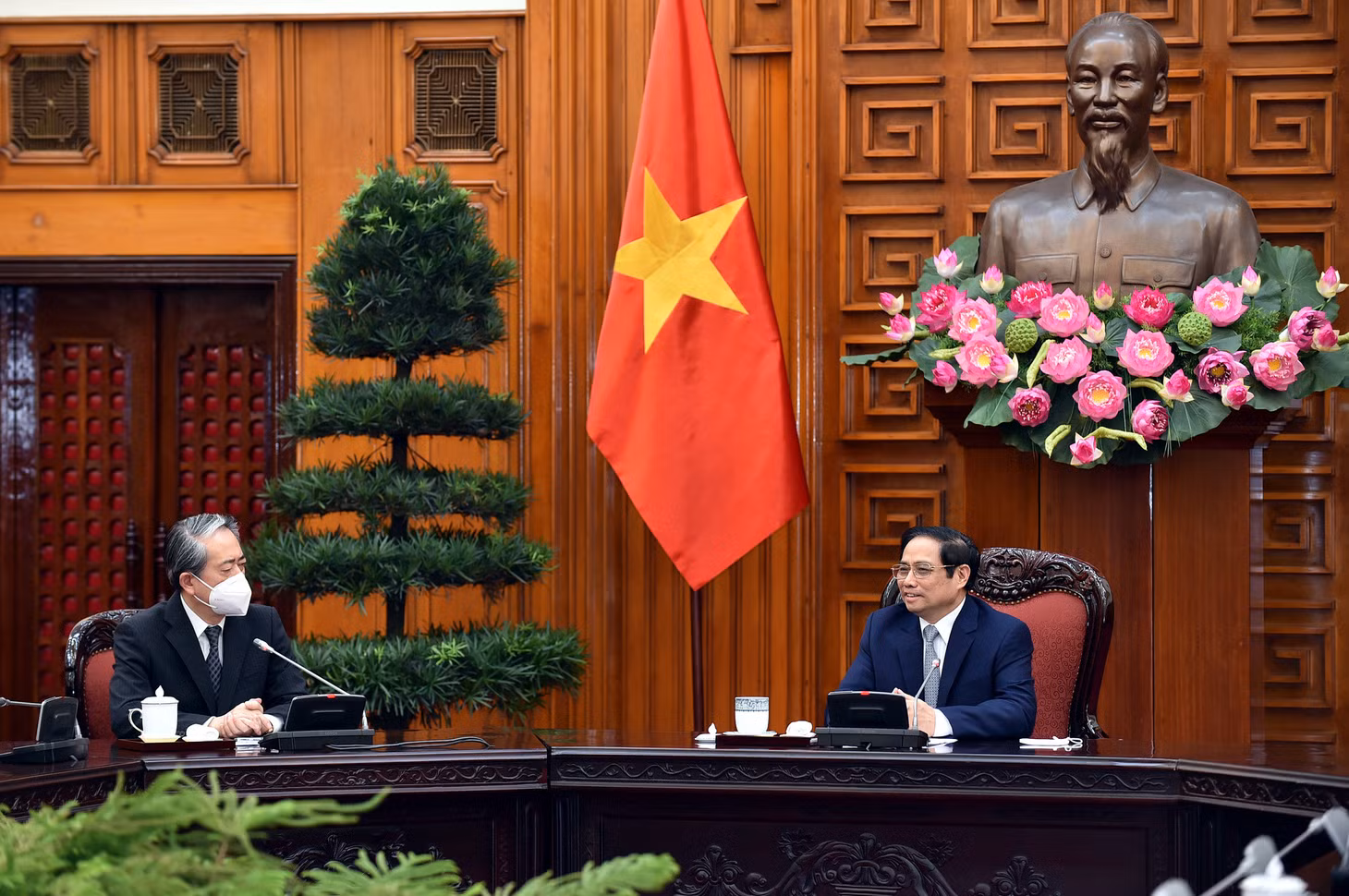 Thủ tướng Phạm Minh Chính nhấn mạnh, cần có cách tiếp cận toàn cầu và bình đẳng về vaccine, chung tay đoàn kết đẩy lùi dịch bệnh, khẳng định vaccine tốt nhất là vaccine được tiêm sớm nhất. Ảnh: VGP/Nhật Bắc