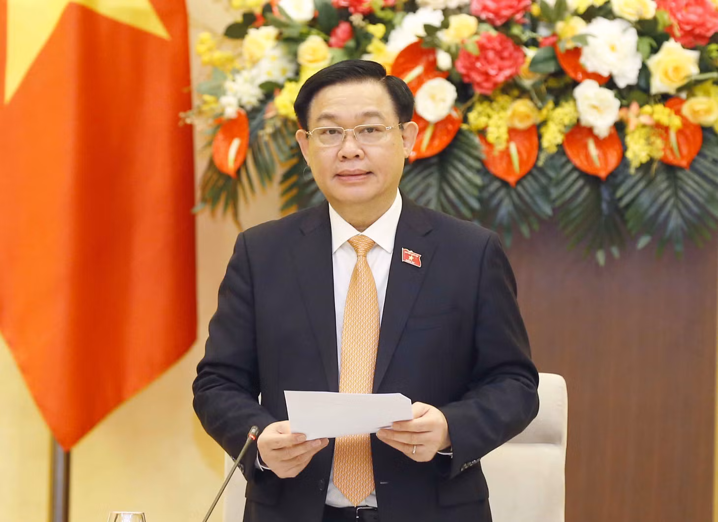 Chủ tịch Quốc hội Vương Đình Huệ phát biểu tại buổi làm việc - Ảnh: VGP/Thành Chung Chủ tịch Quốc hội Vương Đình Huệ phát biểu tại buổi làm việc - Ảnh: VGP/Thành Chung