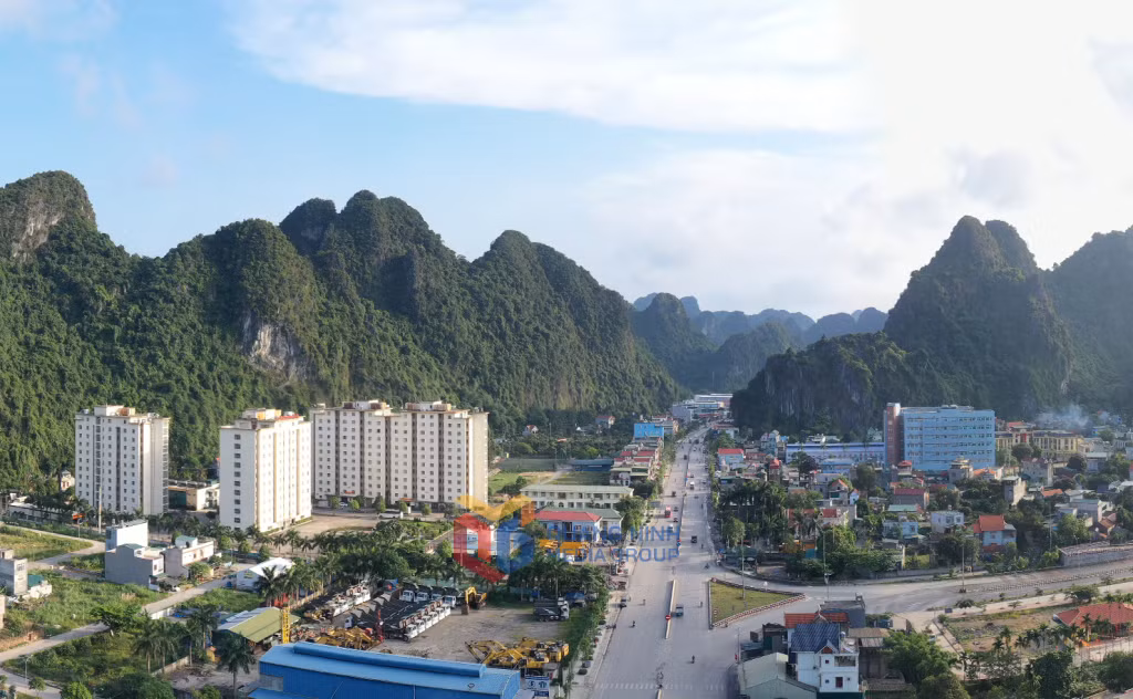 Các khu chung cư hiện đại được Tập đoàn Công nghiệp, Than - Khoáng sản Việt Nam đầu tư phục vụ cán bộ, công nhân trong ngành.