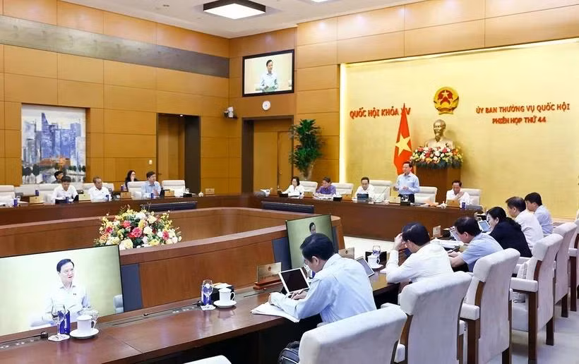 Phó Chủ tịch Quốc hội Nguyễn Khắc Định phát biểu. (Ảnh: Doãn Tấn/TTXVN)