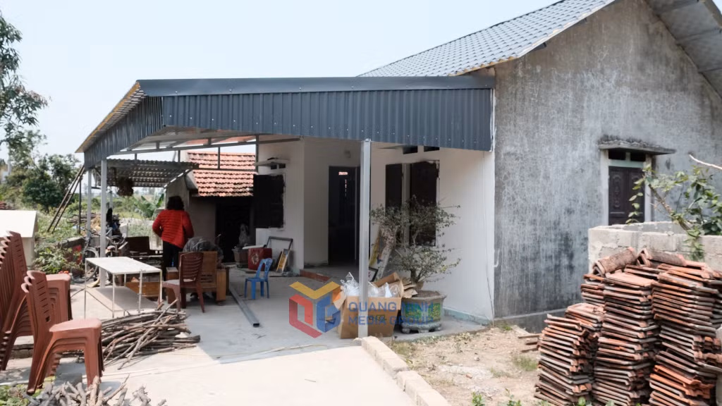 Ngôi nhà của gia đình bà Nguyễn Thị Tư (thôn Chợ, xã Thống Nhất, TP Hạ Long) được Hội Nữ chiến sĩ Trường Sơn hỗ trợ sửa lại sau bão Yagi.