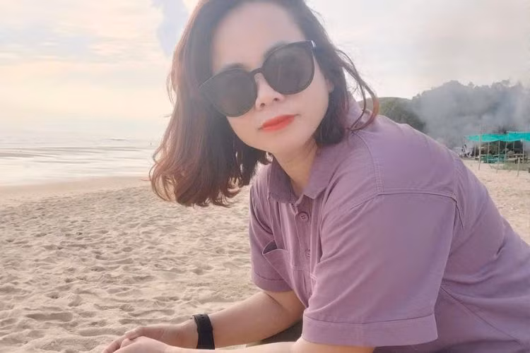 CEO Dương Tú Chi tốt nghiệp Thạc sĩ Kỹ thuật tại Đại học Bách Khoa Hà Nội.