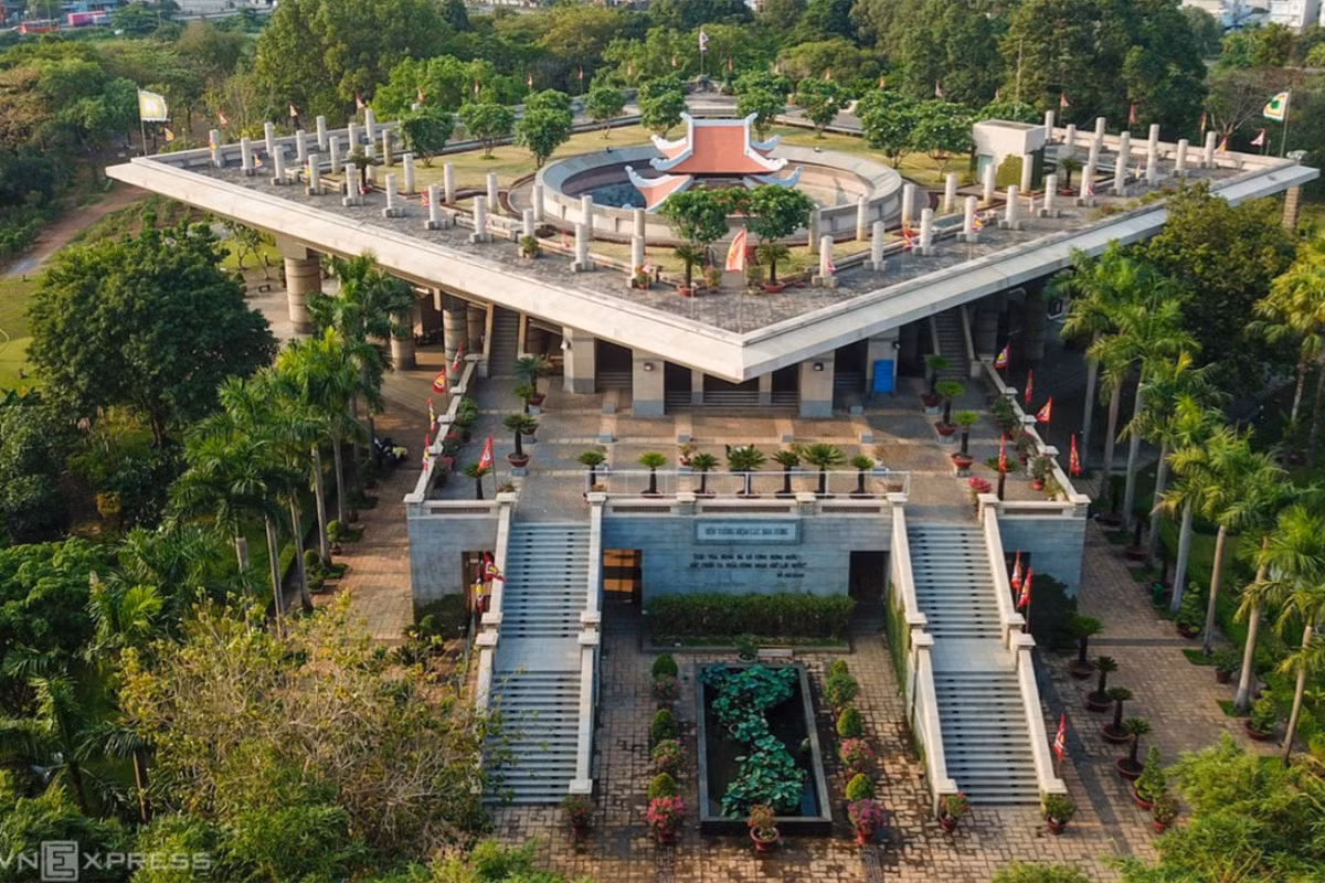 Những đền thờ Vua Hùng ấn tượng khắp Việt Nam ảnh 4
