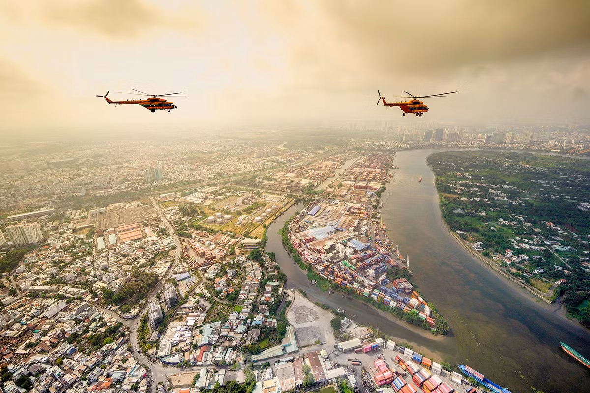 Cảnh sắc tuyệt vời của buổi bay ban sớm.