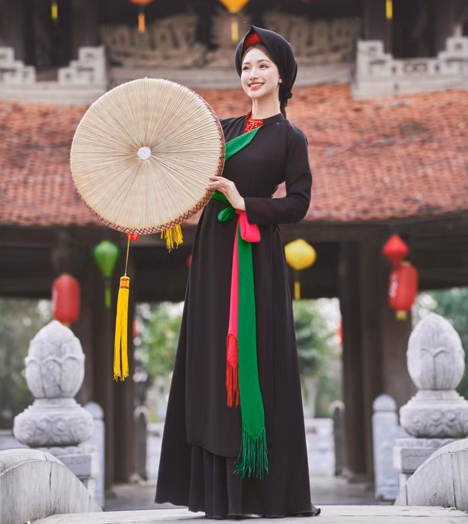 Hòa Minzy thành công khi chọn đúng cộng sự ở cú chuyển mình.