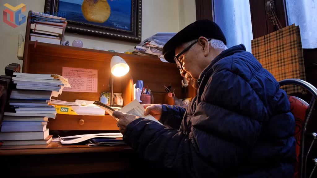 Ông Đàm Hiển, nguyên cán bộ Bưu điện Quảng Ninh là người đã đi qua 2 cuộc kháng chiến của dân tộc.