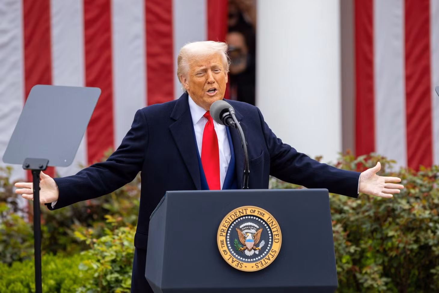 Tổng thống Mỹ Donald Trump phát biểu tại Nhà Trắng. Ảnh: THX/TTXVN