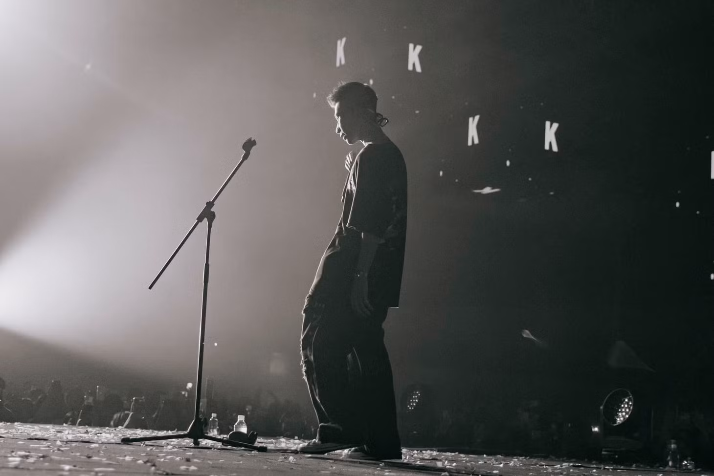 MCK thắng lớn khi làm album.