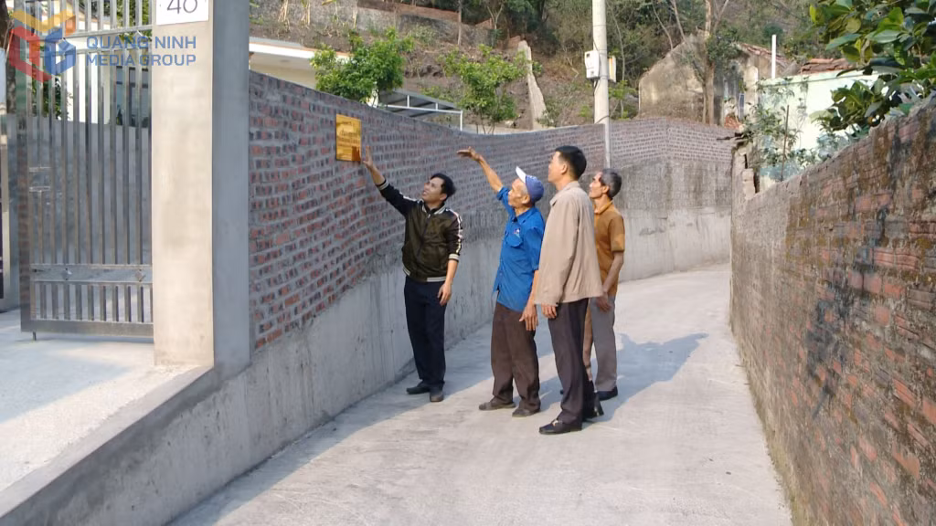 Tuyến đường ngõ 44, tổ 1, khu Lê Lợi, phường Cẩm Tây (TP Cẩm Phả) hoàn thành từ 100% nguồn xã hội hóa.