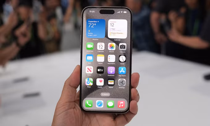 iPhone 15 Pro Max. Ảnh: Tuấn Hưng