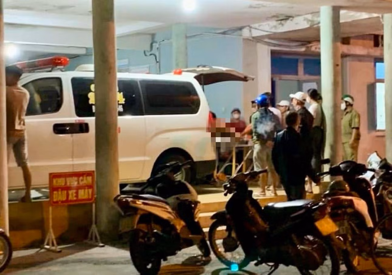Thi thể nạn nhân tại Bệnh viện Đa khoa khu vực La Gi. Ảnh: Người dân cung cấp
