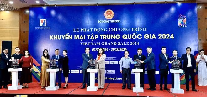 Các đại biểu tại Lễ phát động Chương trình Khuyến mại tập trung Quốc gia 2024. (Ảnh: Đức Duy/Vietnam+)
