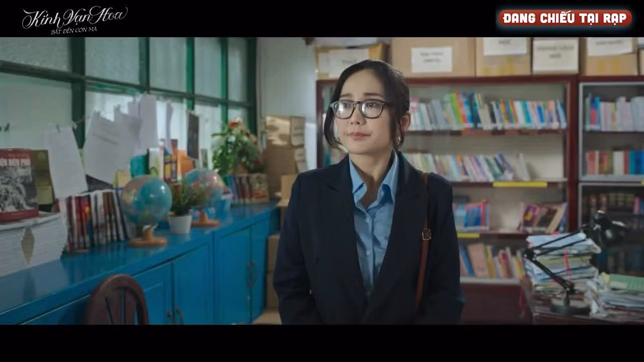 Phân cảnh Quý Ròm, Tiểu Long, nhỏ Hạnh gặp nhau ở tuổi trưởng thành trong "Kính vạn hoa". Video: Đoàn phim cung cấp