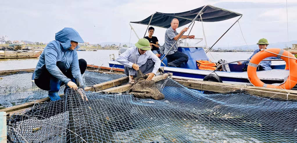 Nuôi trồng thuỷ sản tại phường Tân An (TX Quảng Yên).
