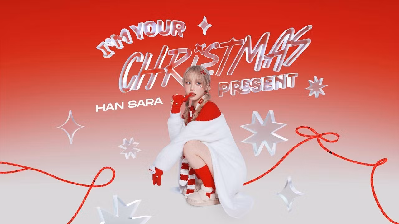 Khác một đoạn nhạc trên TikTok, MV I'm your Christmas Present của Han Sara có sức hút kém.