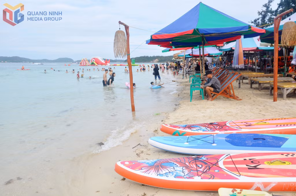 Dịch vụ, du lịch ngày càng trở thành ngành kinh tế mũi nhọn của Cô Tô.