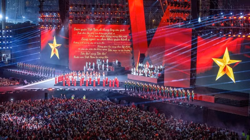 Concert "Tổ quốc trong tim" do Báo Nhân dân tổ chức thu hút hơn 50 nghìn khán giả tham gia. Ảnh: nhandan.vn