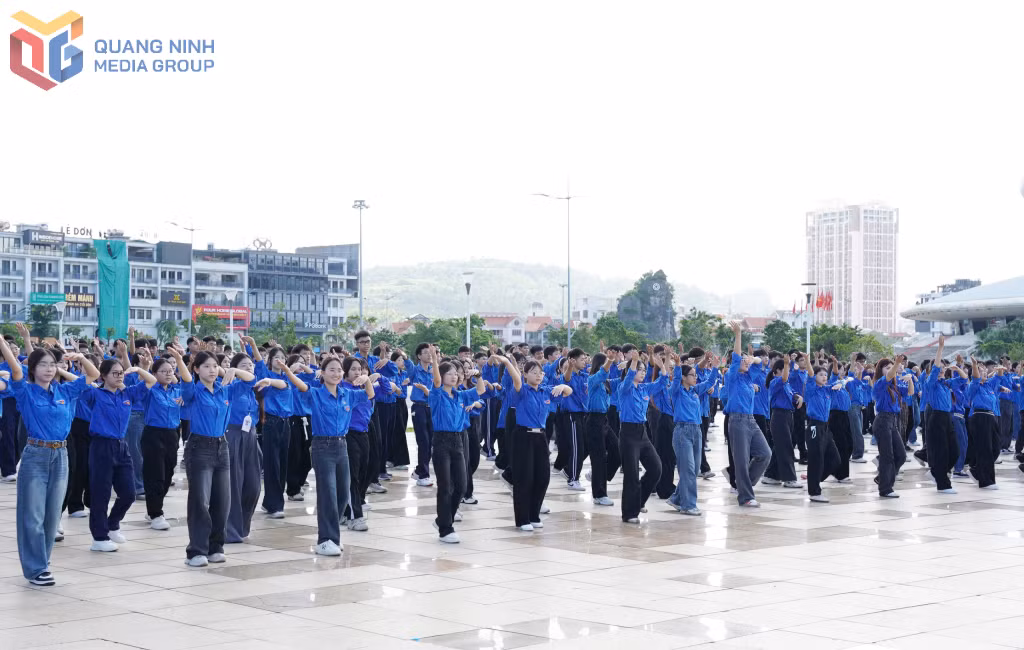 1.500 ĐVTN tham gia đồng diễn nhảy 