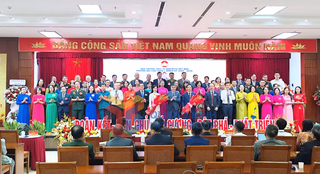 58 đại biểu tham gia Ủy viên Ủy ban MTTQ Việt Nam phường Bãi Cháy khoá I, nhiệm kỳ 2025 - 2030 (5-2025). Ảnh: Thiên Trang