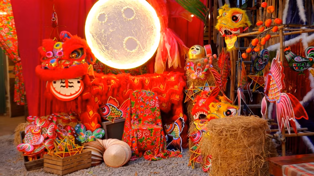 Những món đồ chơi quen thuộc của Trung thu truyền thống.