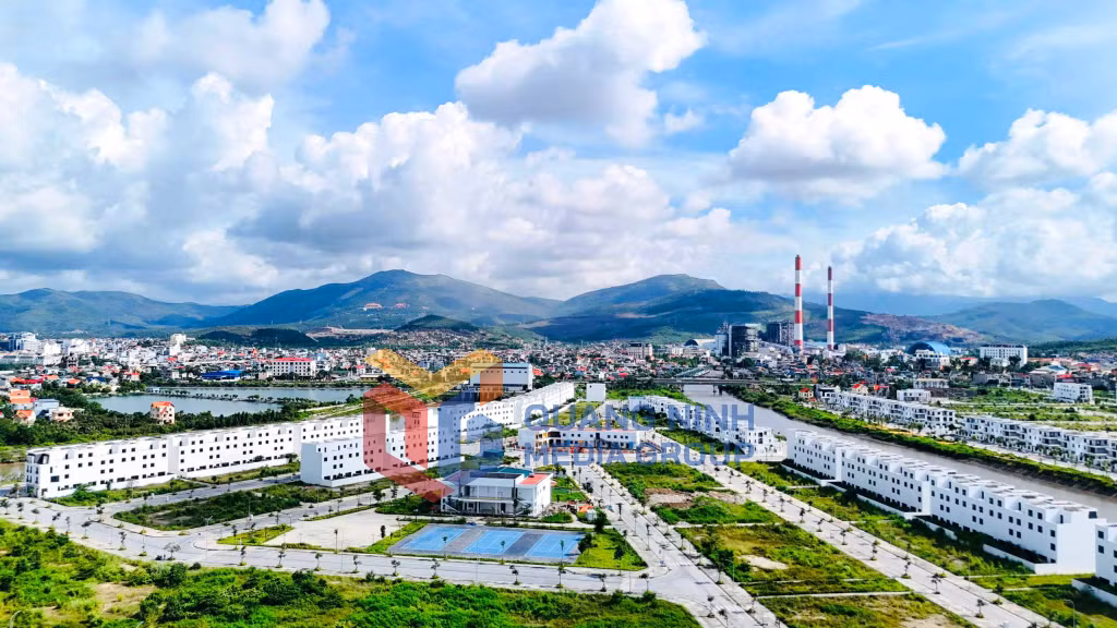 Phường Uông Bí sở hữu hạ tầng cơ sở vật chất đồng bộ, hiện đại (9-2025). Ảnh: Hải Ninh (CTV)