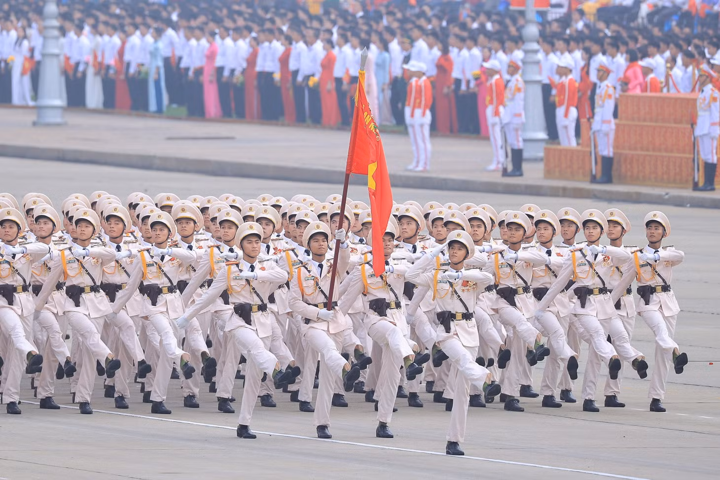 Khối nam sĩ quan Cảnh vệ - Ảnh: VGP/Nhật Bắc