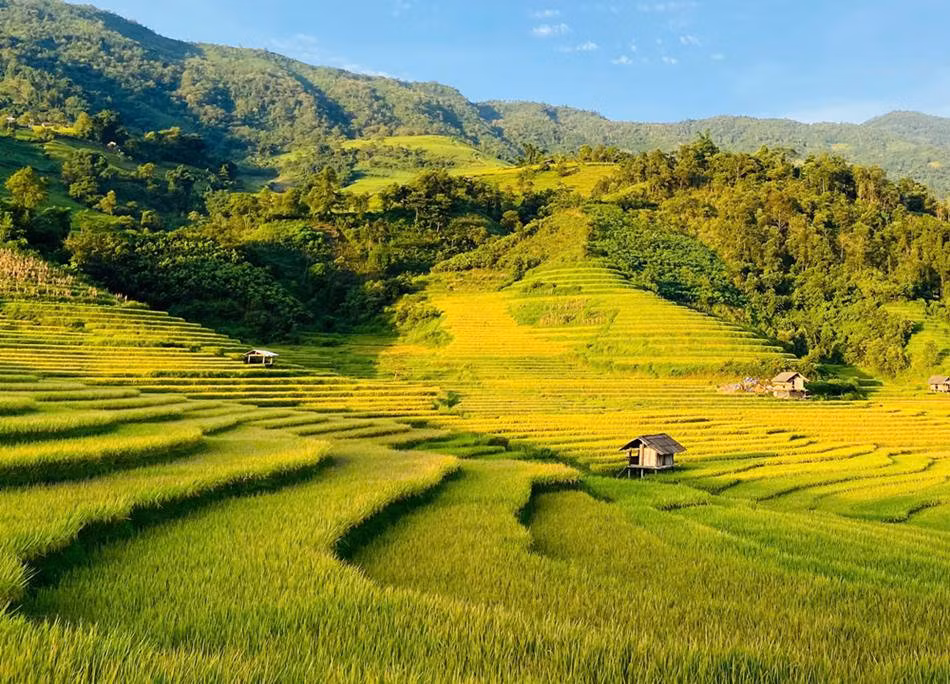 Nậm Cang có vẻ đẹp yên bình, tĩnh lặng. Ảnh: Linh Boo