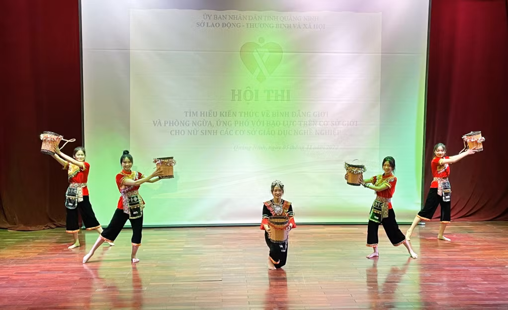 Phần thi năng khiếu của thí sinh đến từ Trung tâm Giáo dục nghề nghiệp - giáo dục thường xuyên TX Đông Triều.