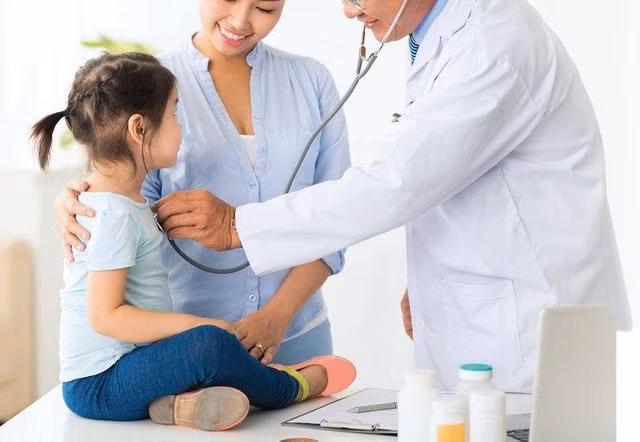 Dậy thì sớm chỉ đơn thuần là sự trưởng thành trước thời hạn, thế nhưng cũng có thể là bệnh lý. Ảnh minh họa