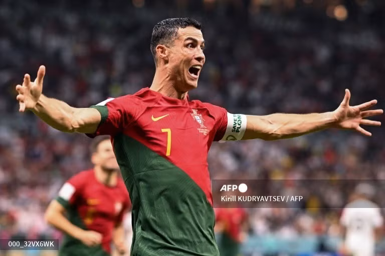 Ronaldo ăn mừng sau bàn thắng “hụt". Ảnh: AFP