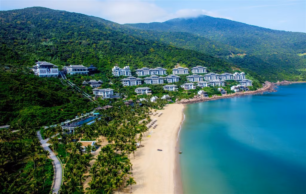 Khu nghỉ dưỡng InterContinental Danang Sun Peninsula Resort