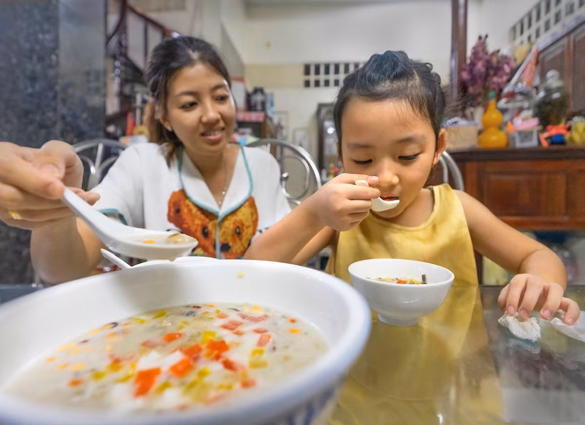 Làng nghề làm bột khoai rực rỡ sắc màu ảnh 11